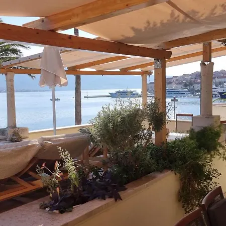 Infinity Blue 公寓 *