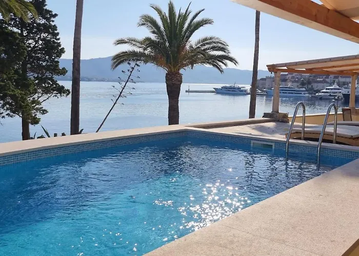 Infinity Blue 公寓 *