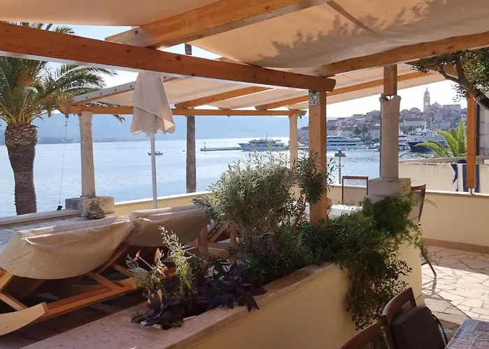 Infinity Blue 公寓 *