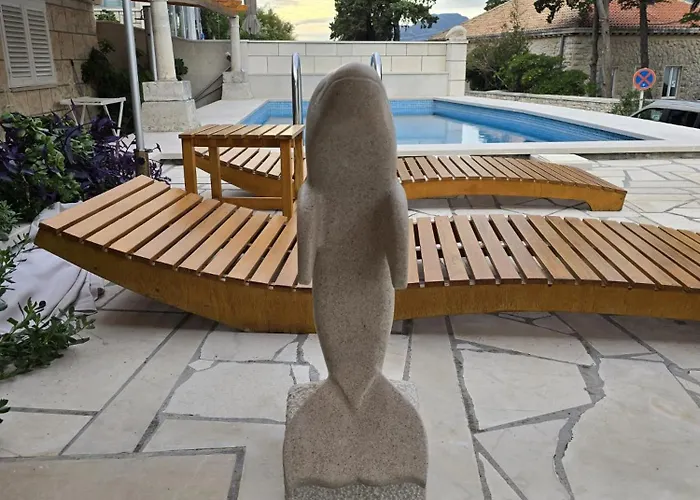 Apartment Infinity Blue